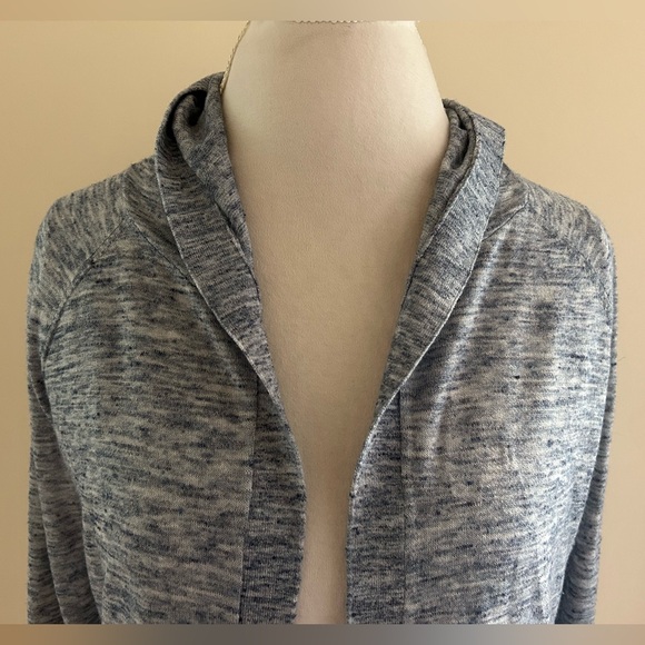 SUPER CUTE Loft Open Sweater w/Hood - Picture 2 of 5